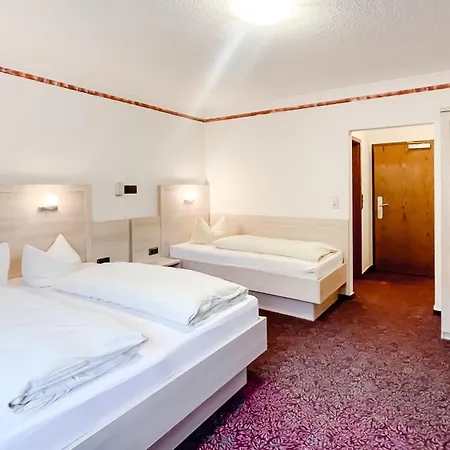 Smart B&b1 Bb1 111 Hotel *